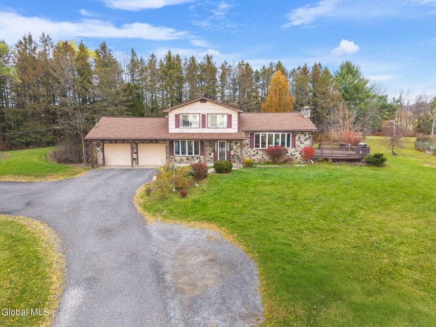 1422 NY-30A, Esperance, NY, photo 2