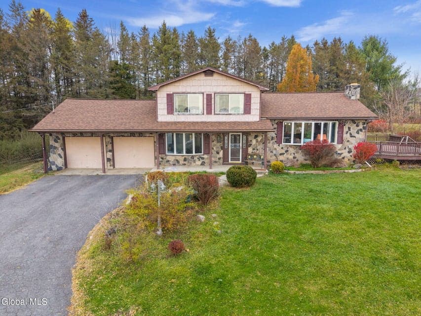 1422 NY-30A, Esperance, NY, photo 1