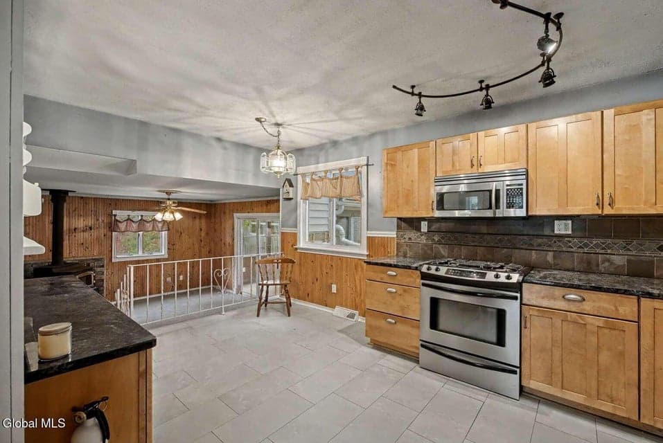 38 Tamarack Trail, photo 4