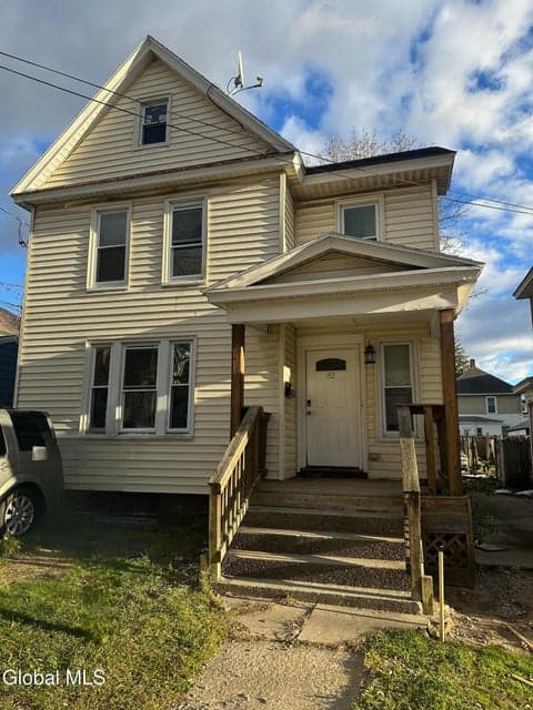82 Haigh Avenue, photo 1