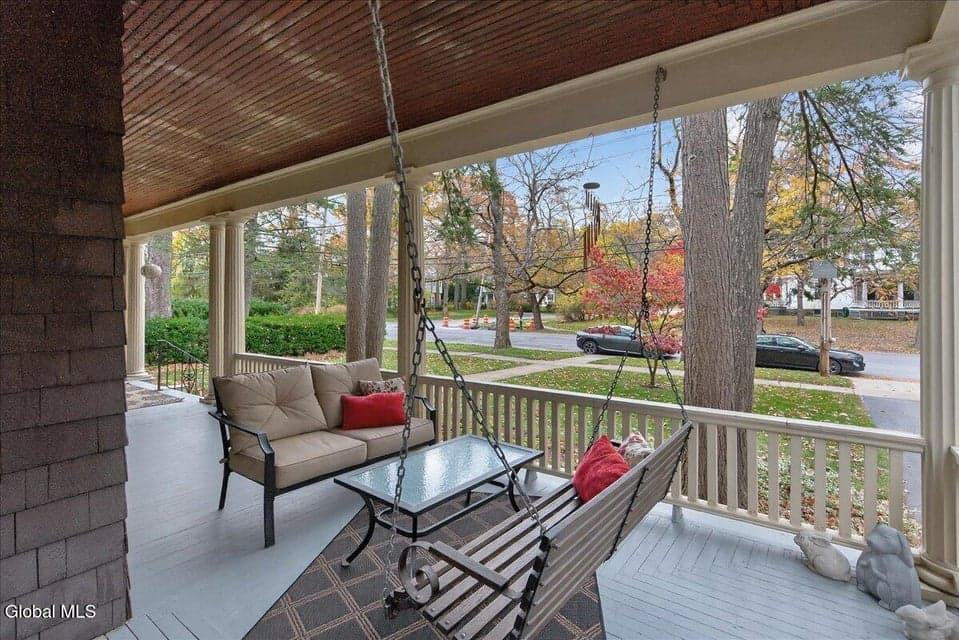 1204 Rugby Road, photo 4