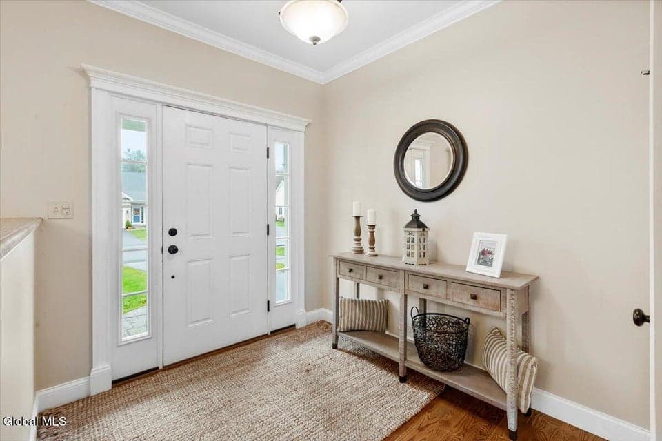 57 Averill Avenue, photo 3