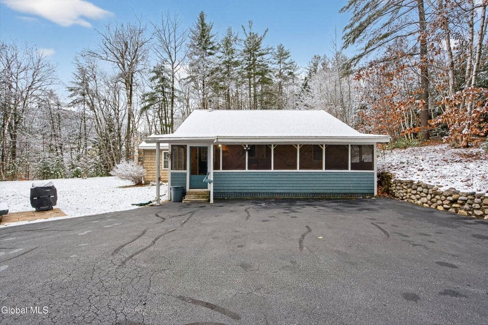 35 Athol Road, photo 1
