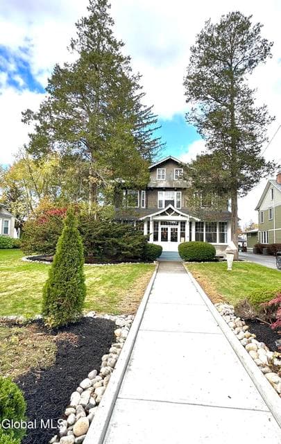 6 Manning Boulevard, photo 1