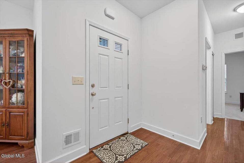 3B Winchester Place, photo 5