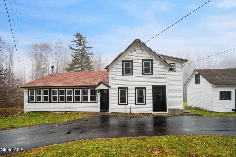 517 Potterhill Road, photo 1