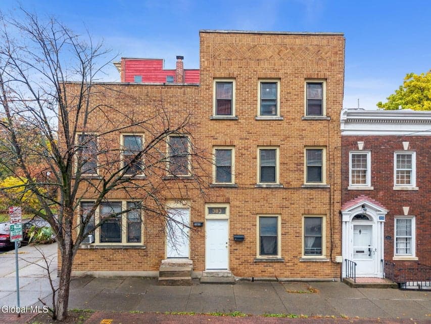 70 Willett Street, photo 5