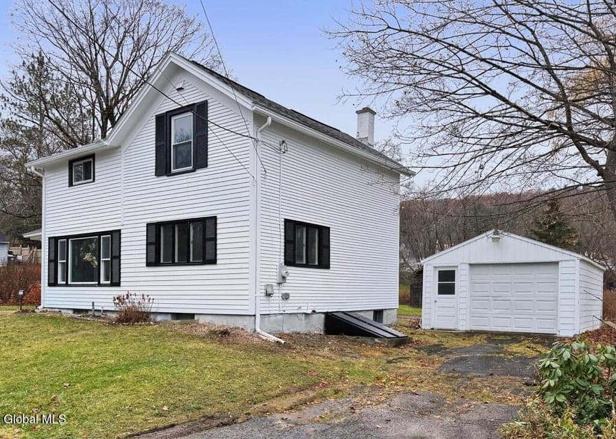 21 Hovey Avenue, photo 2