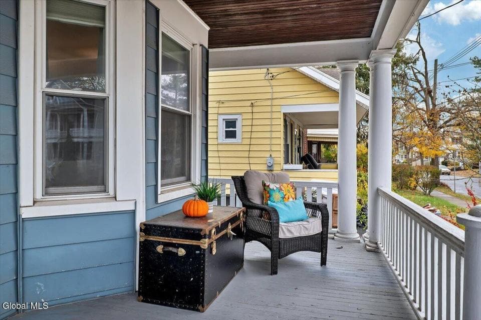 107 Kent Street, photo 2