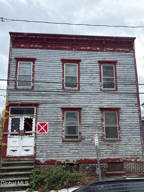 4 Osborne Street