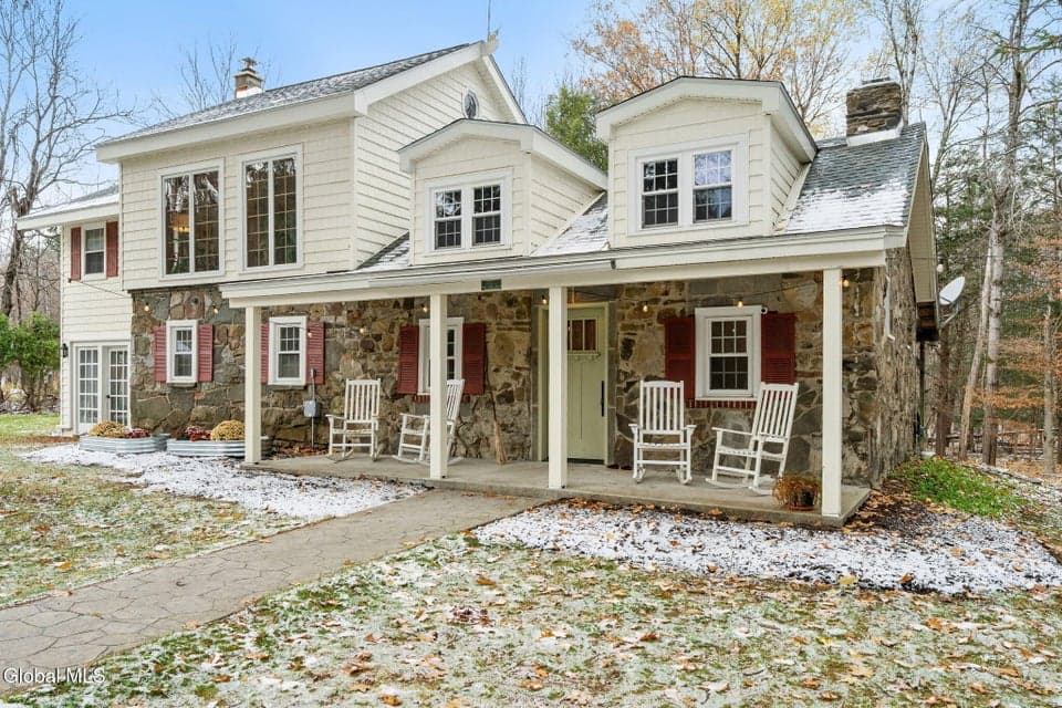 228 Slade Hill Road, photo 1
