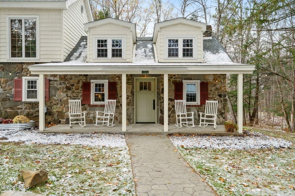 228 Slade Hill Road, photo 3