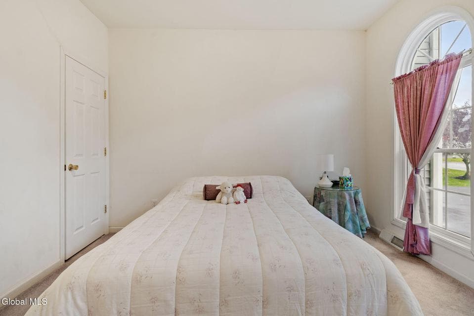 321 Saint Ann Drive, photo 5