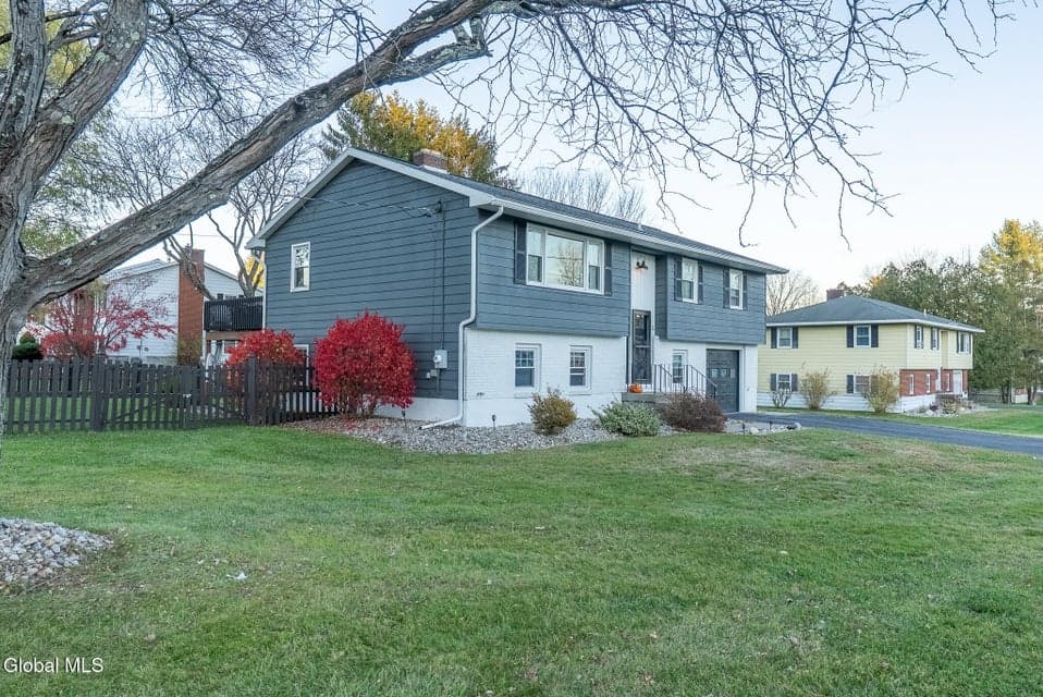 11 Walnut Road, photo 3