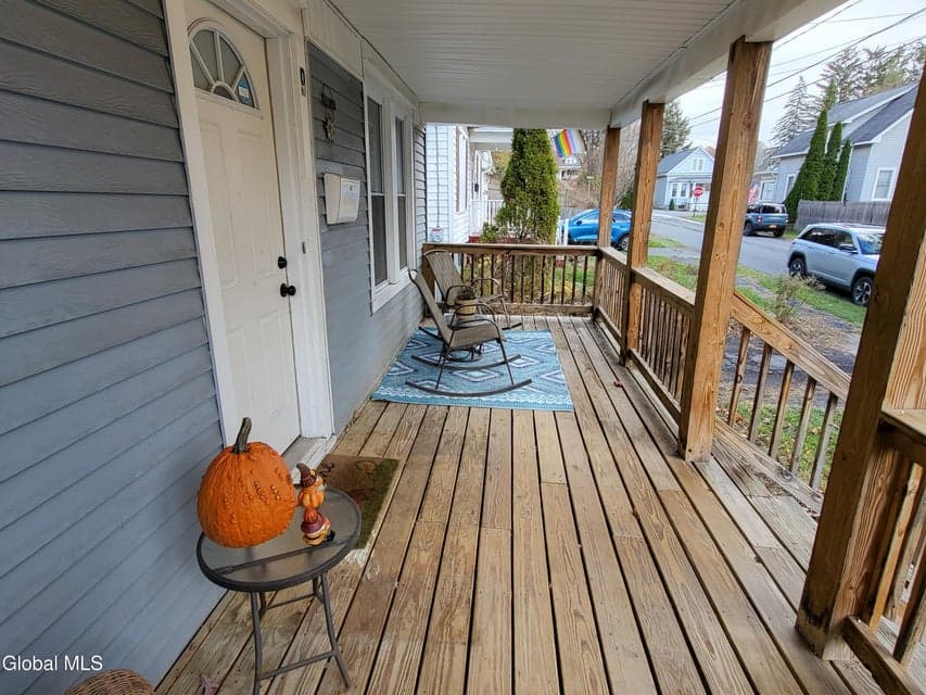 9 Putnam Street, photo 5