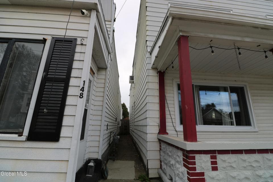 150 Bridge Avenue, photo 5