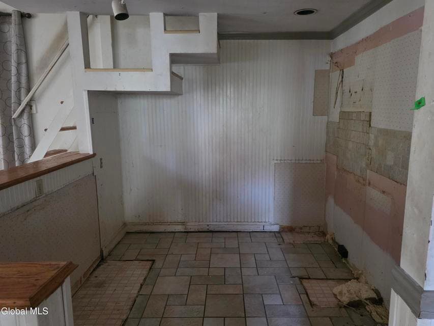 125 Union Avenue, photo 5