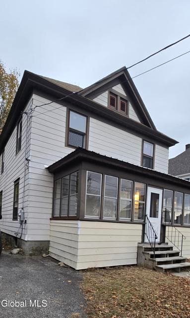 22 Summer Street, Gloversville, NY, photo 2