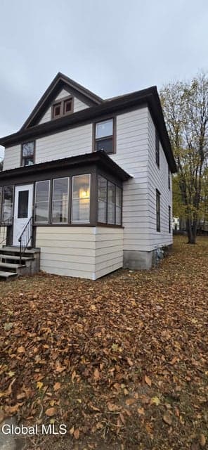 22 Summer Street, Gloversville, NY, photo 3