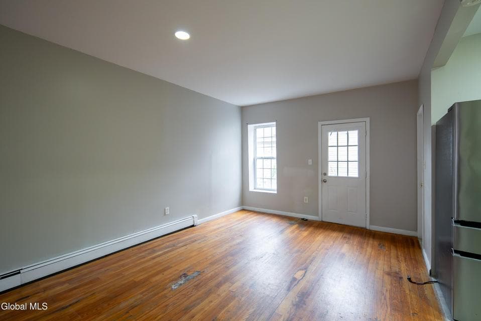 67 Ingalls Avenue, photo 4
