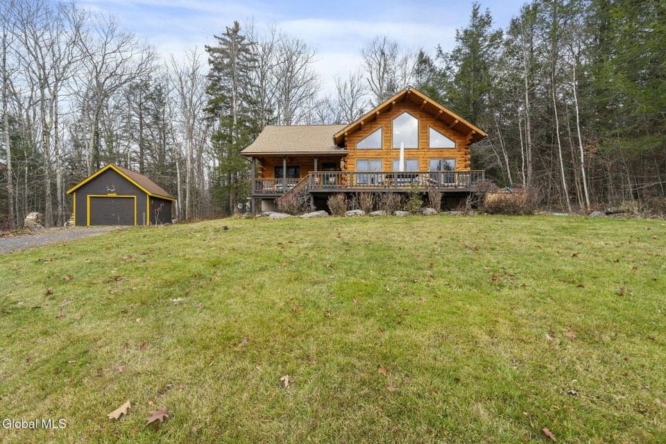 345 Wesley Acres Road, photo 2
