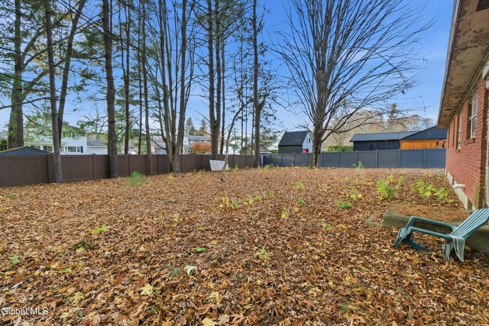 17 Crommelin Drive, photo 3