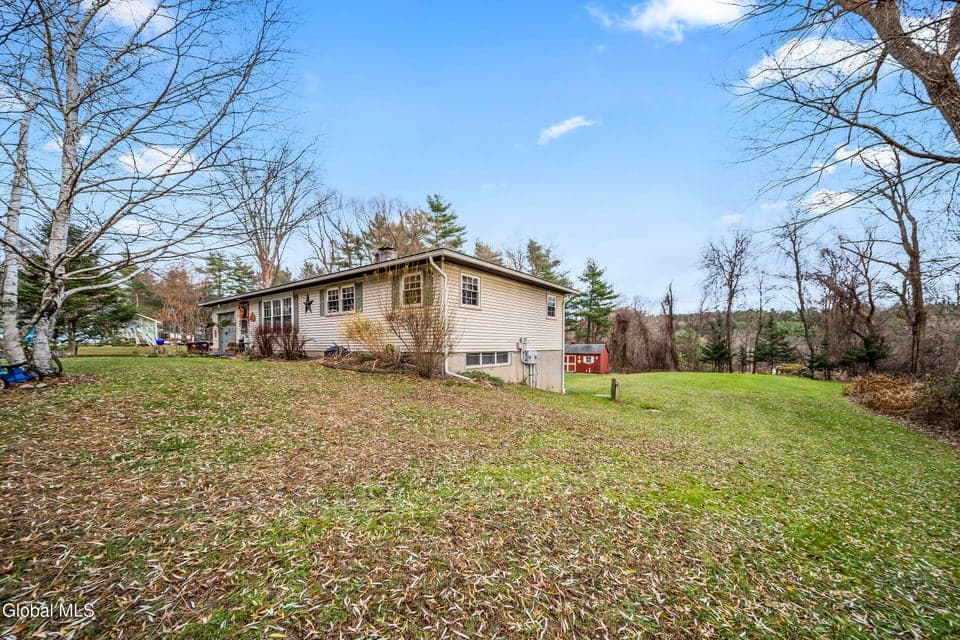 34 Ford Road, photo 3