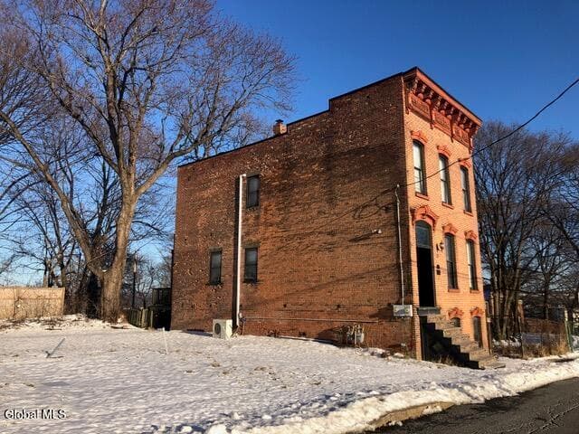 39-47 Ten Broeck Place, photo 4