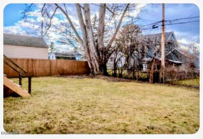 27 Pershing Avenue, photo 3