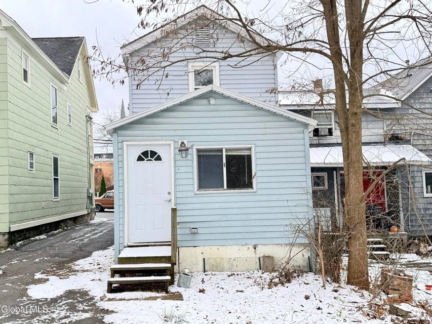 44 S Perry Street, photo 3