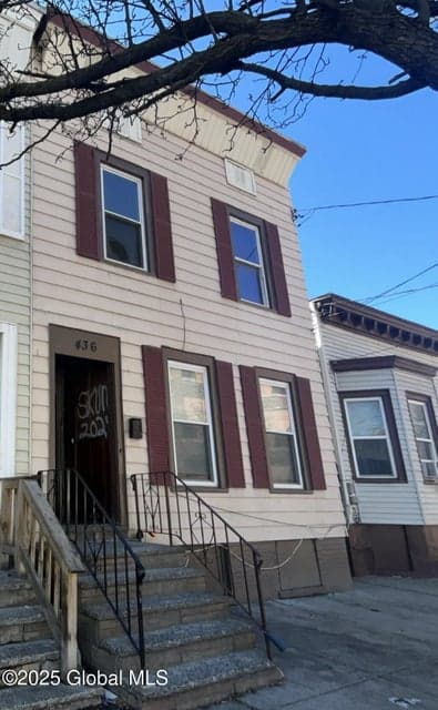 436 Orange Street, photo 1