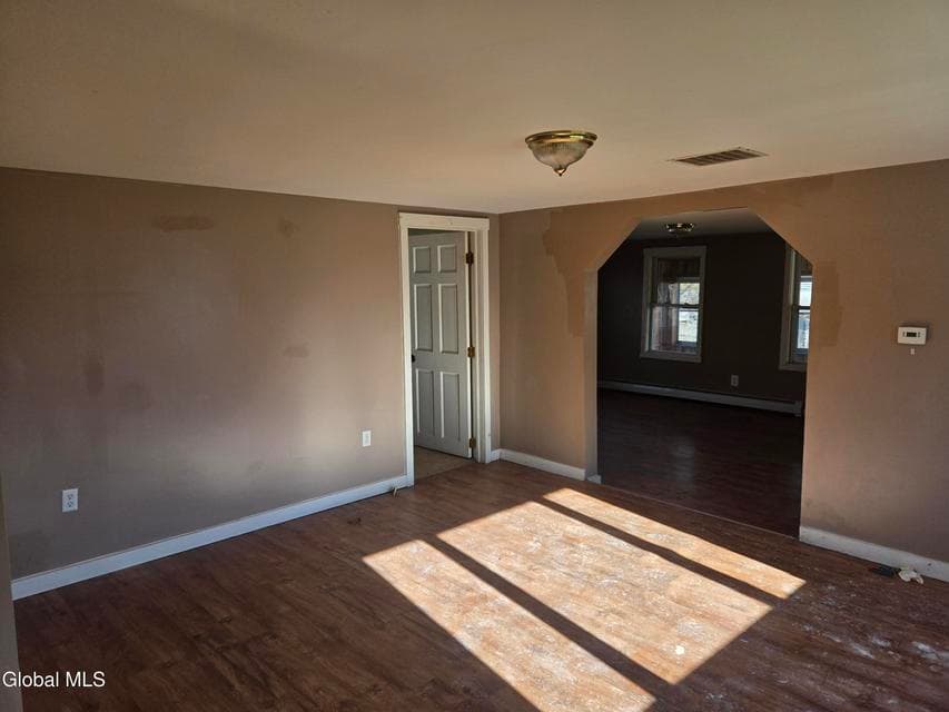 1 Brookdale Avenue, photo 5