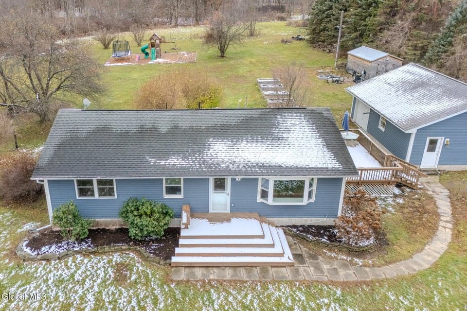 378 Burden Lake Road, photo 1