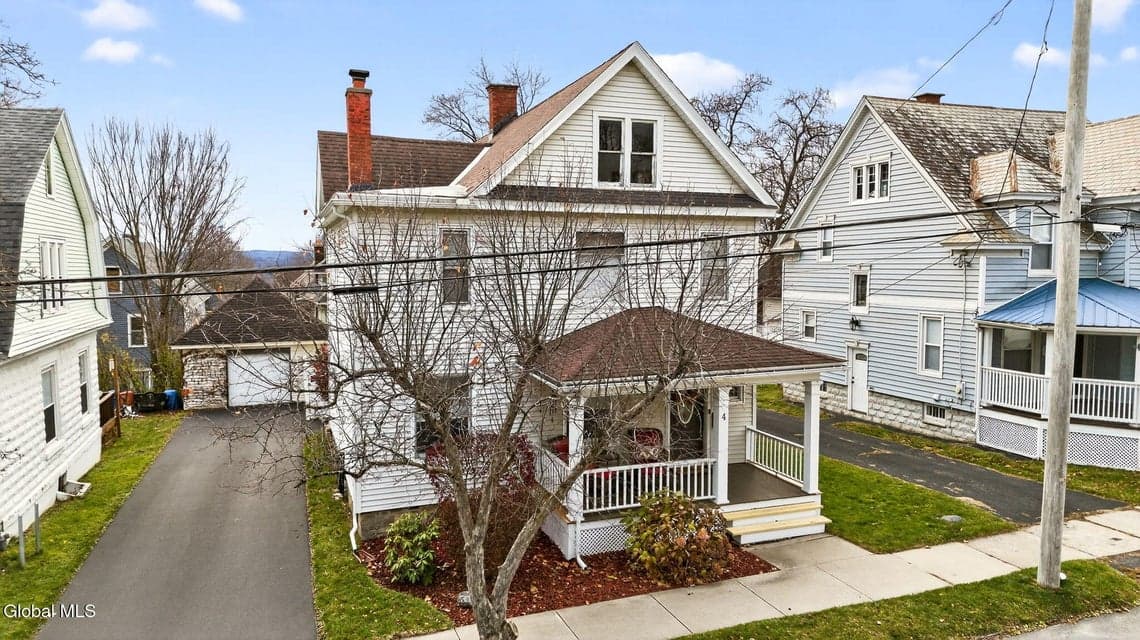 4 Grant Avenue, photo 2