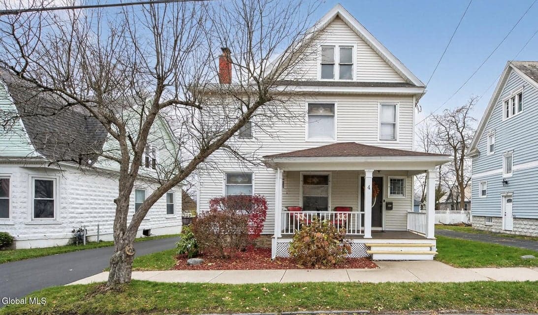 4 Grant Avenue, photo 1