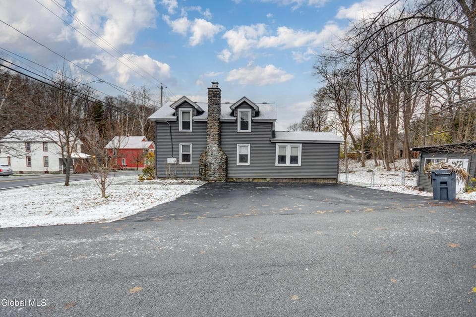 61 Fort Johnson Avenue, photo 3