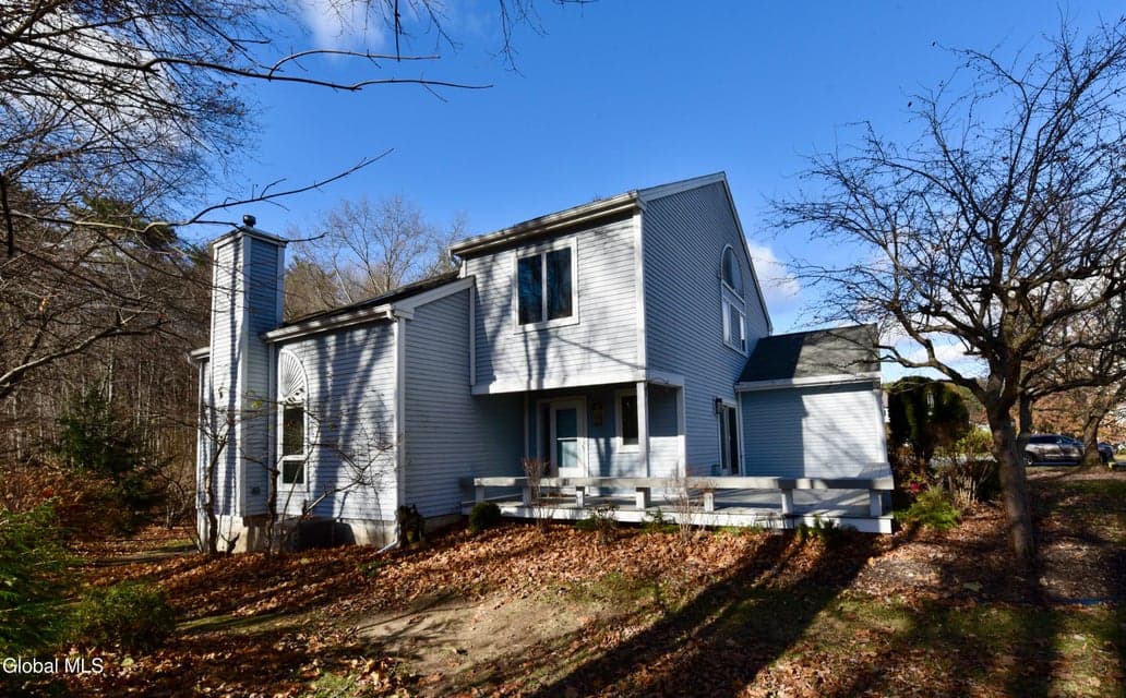 73 Pepper Lane, photo 1
