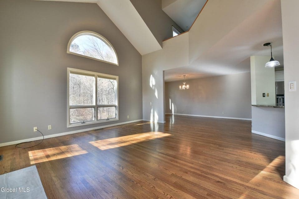 73 Pepper Lane, photo 5