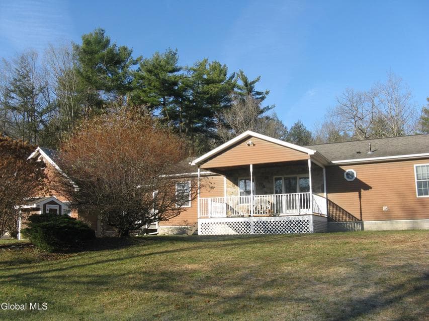 92 Rock City Road, photo 4