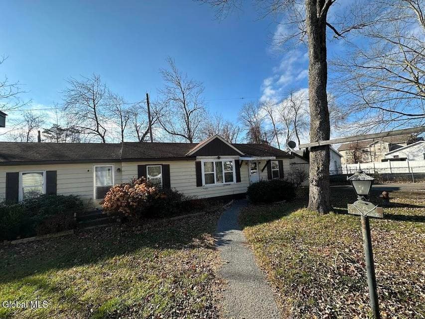 98 Point Breeze Road, photo 3
