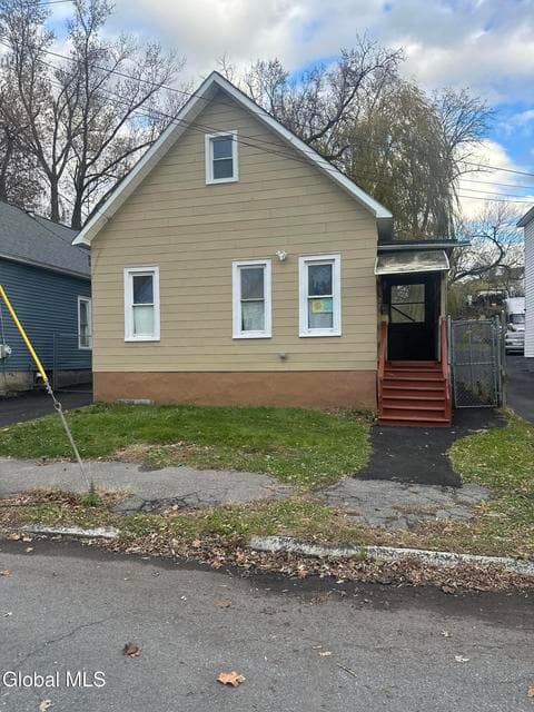 729 Cutler Street, photo 1