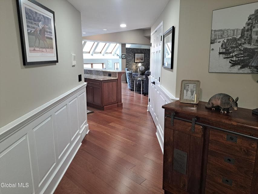 106 Spring St Street, photo 2