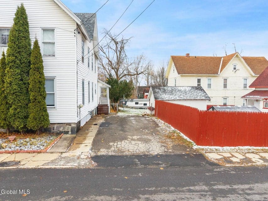 0.12 acres · Duplex, photo 5