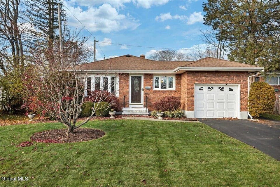 22 Maxwell Street, photo 1