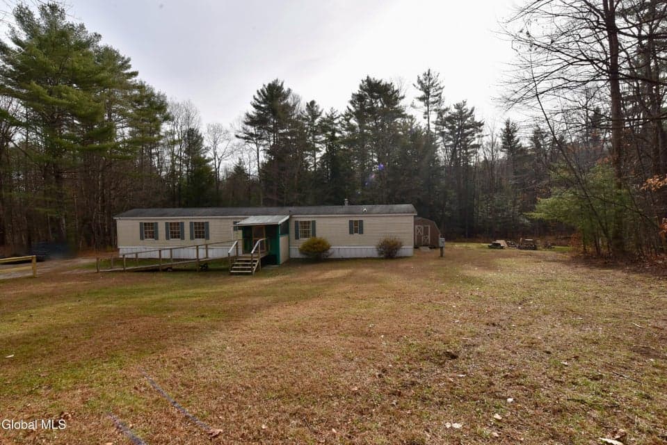 2868 NY-29, photo 2