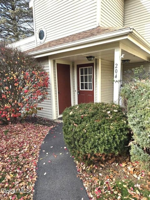204 Victory Way, photo 1