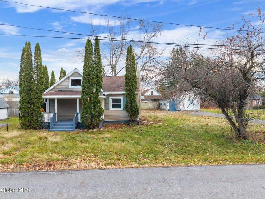113 McCaffrey Avenue, photo 2