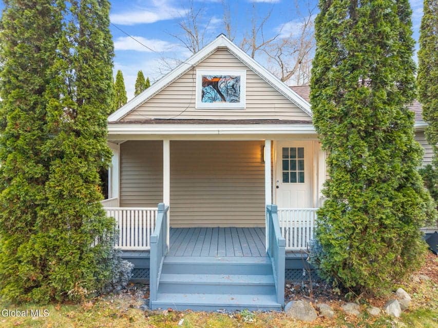 113 McCaffrey Avenue, photo 3