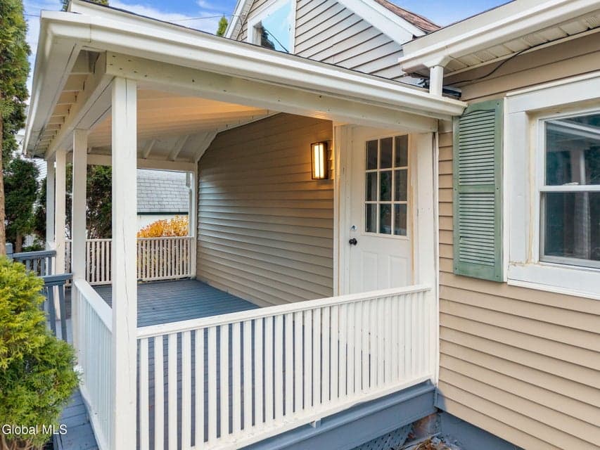 113 McCaffrey Avenue, photo 4