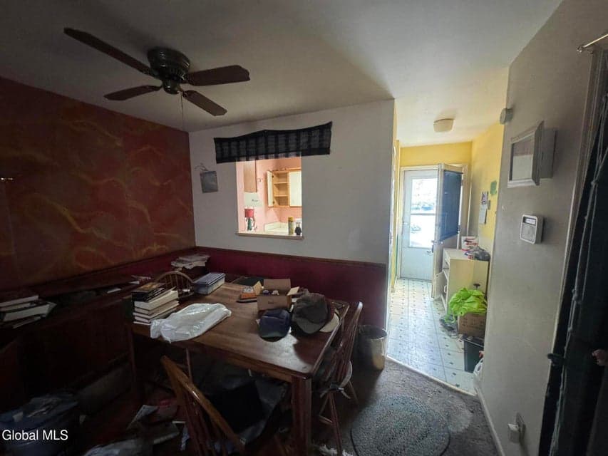 128 S Pearl Street, photo 5